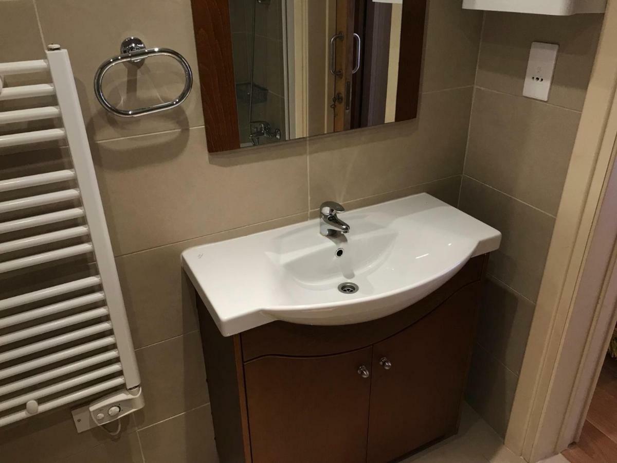 Sea View Central Apt Ithaki Larnaka Exterior foto