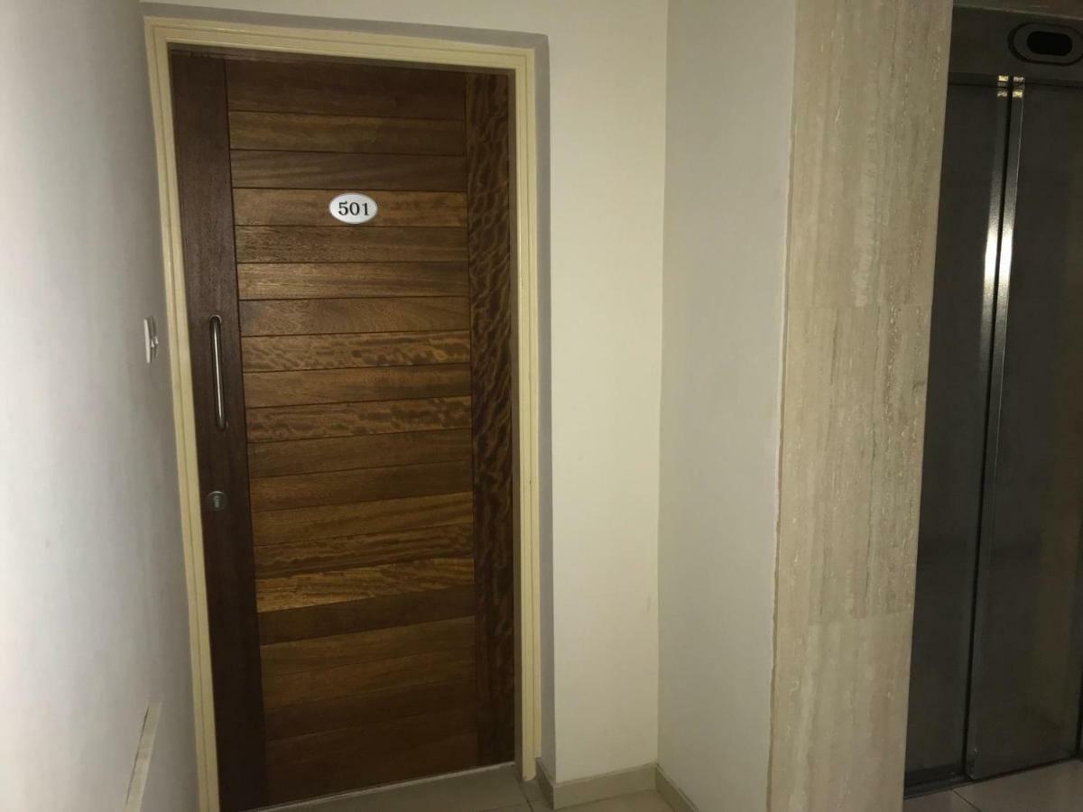 Sea View Central Apt Ithaki Larnaka Exterior foto